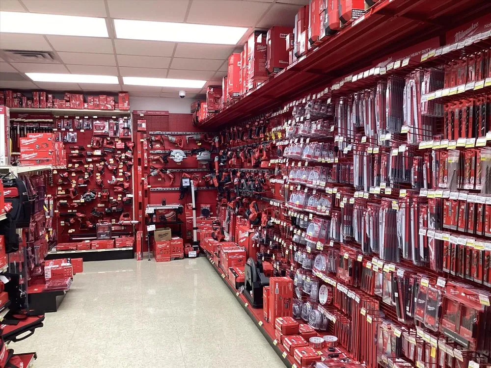 Trusted electrician providing emergency electrical service in Ossian, IA - Becker Hardware