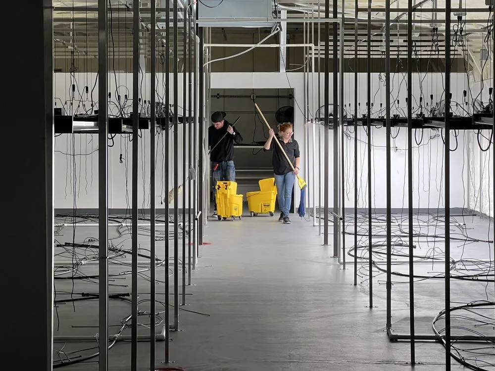 Slide of Beck'n Call Construction