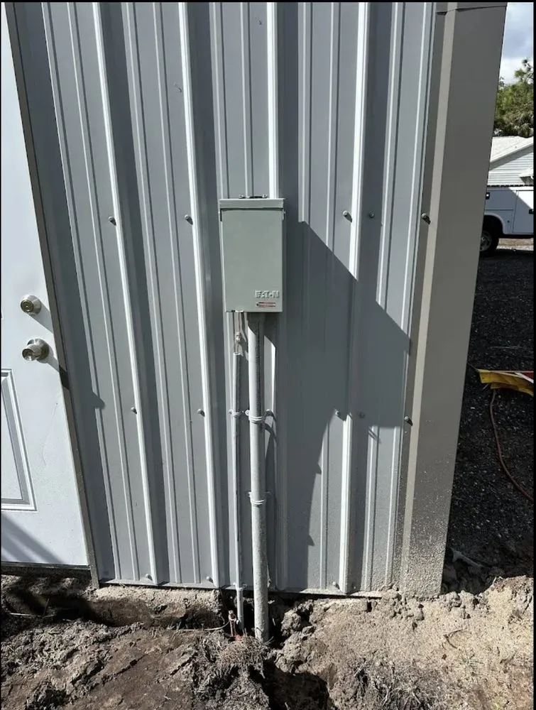 Emergency emergency electrical service experts serving Port St. Lucie, FL - Bee Electrical Contracting