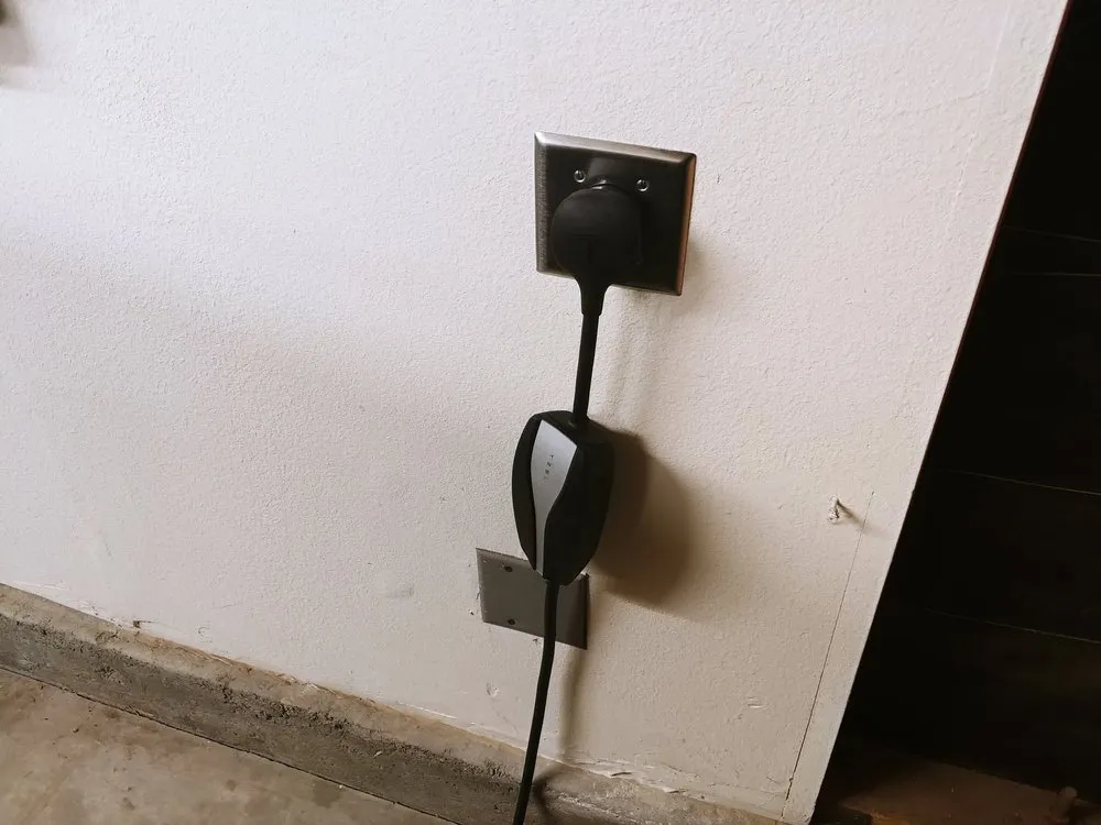 Slide of Bee Green Electric