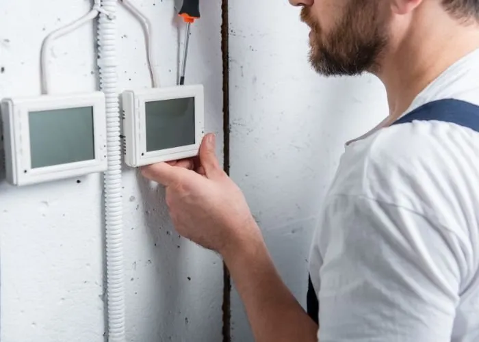 Slide of Bee Ridge Electrical Services