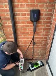 Certified electrician providing circuit breaker repair in ,