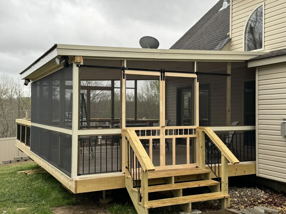 Licensed electrician providing emergency electrical service in Heiskell, TN - Beeler Builders