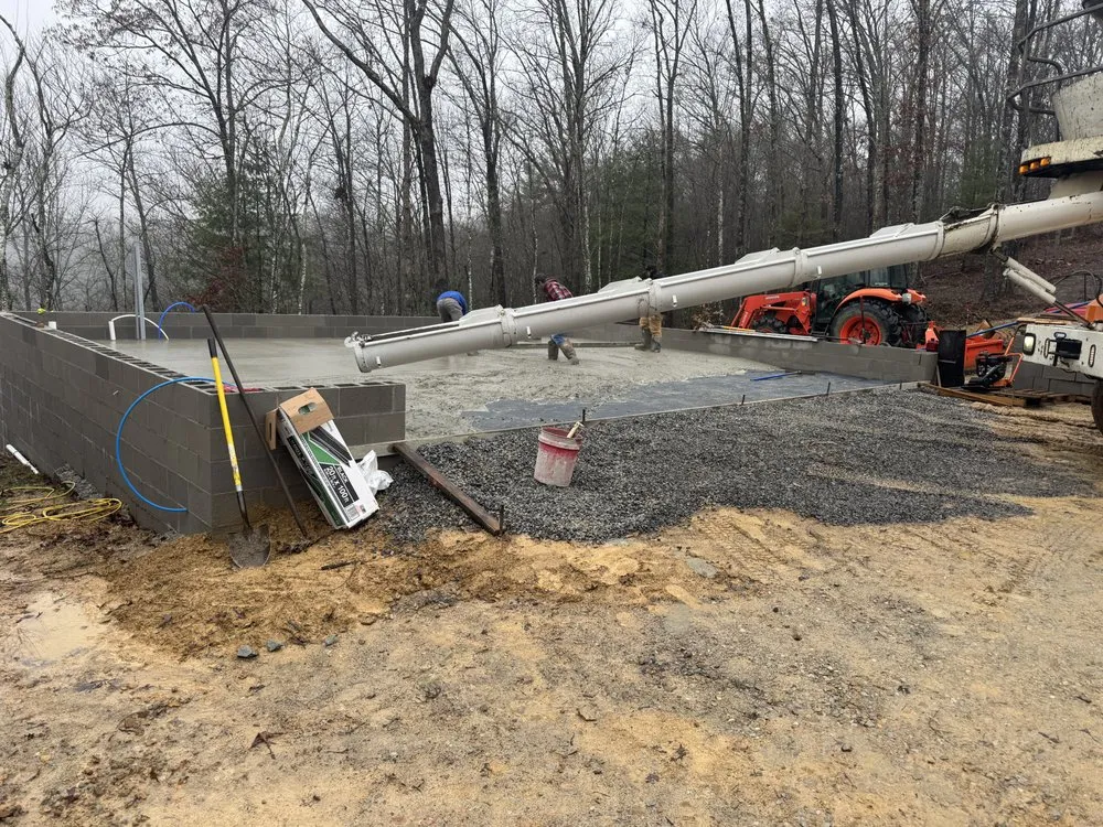 Trusted electrician providing circuit breaker repair in Heiskell, TN - Beeler Builders