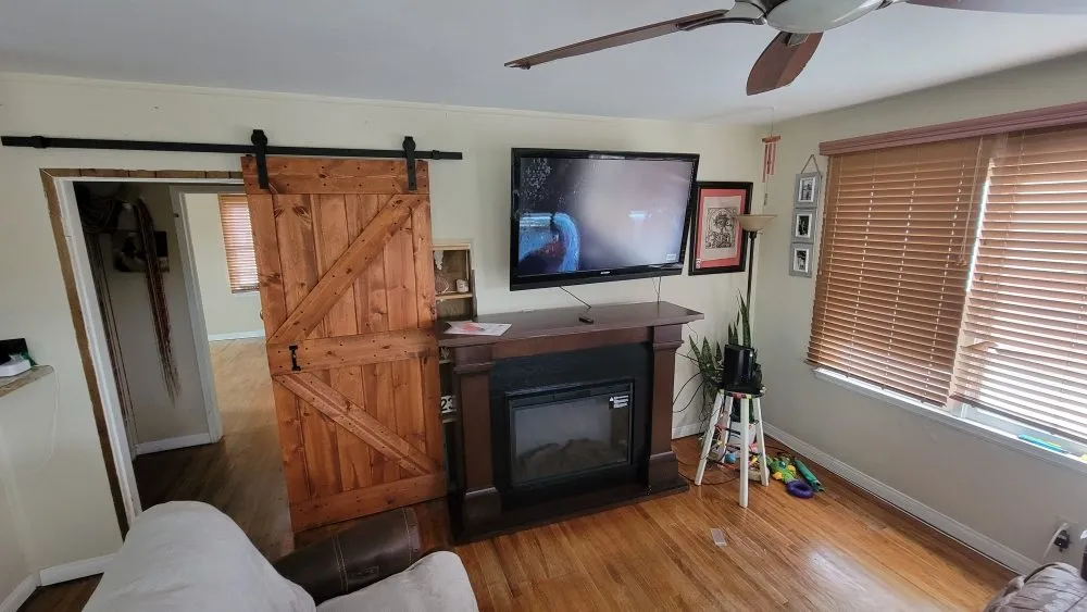 Slide of Behrad Handy