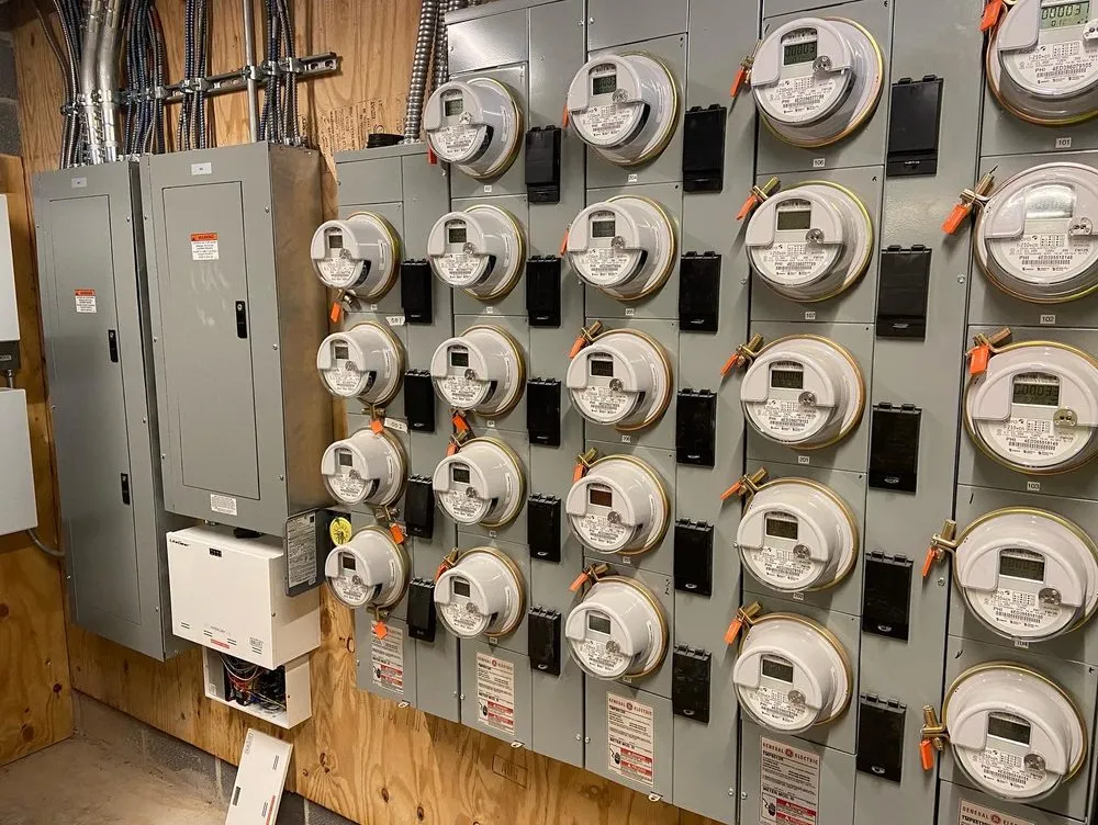 Slide of Bella Electric