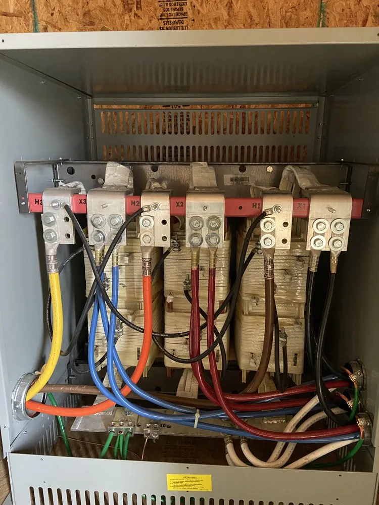 Professional circuit breaker repair service in ,  - Bella Electric