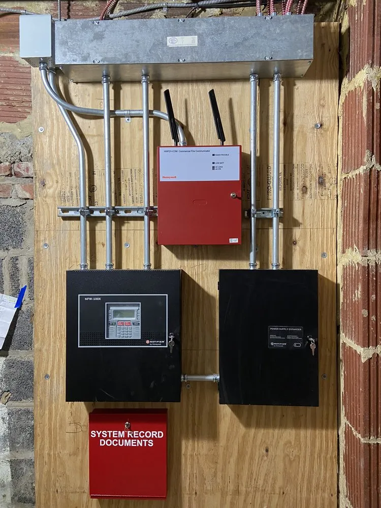 Professional emergency electrical service in ,  by Bella Electric