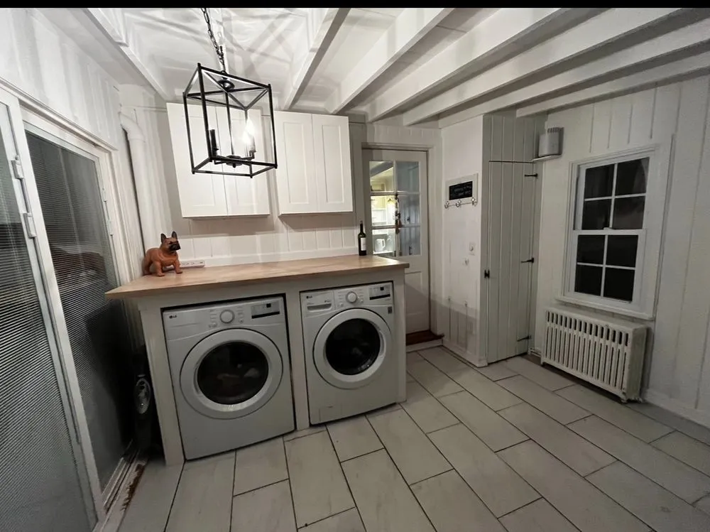 Slide of Bella Electric