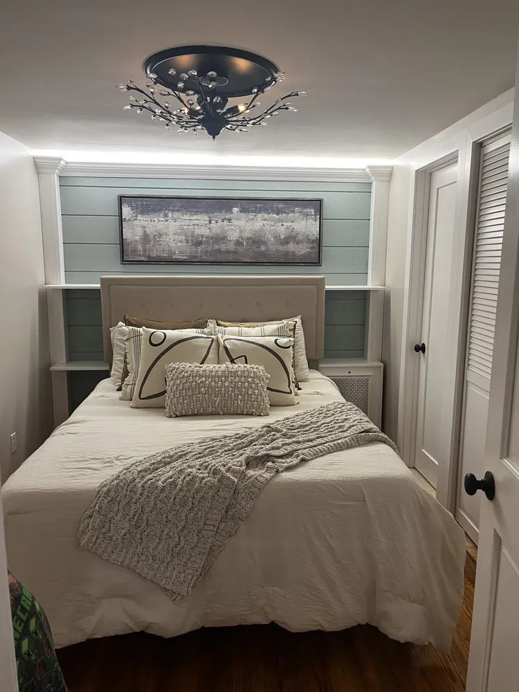 Slide of Bella Electric