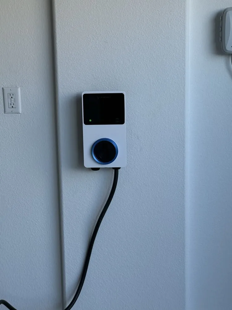 Slide of Bella Vita Solar