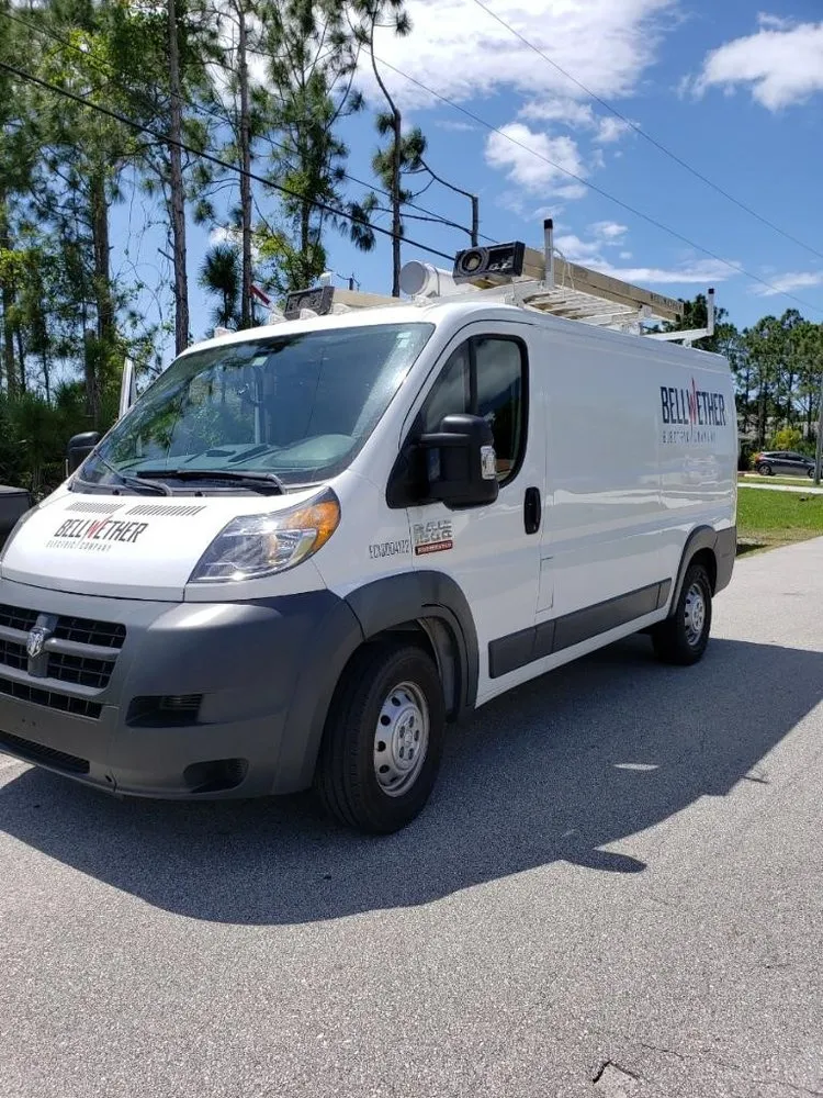 Licensed outlet and switch repair experts serving Port St Lucie, FL - Bellwether Electric Company