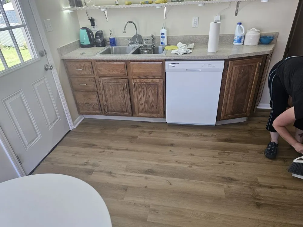 Slide of Ben Nye The Fix-It Guy