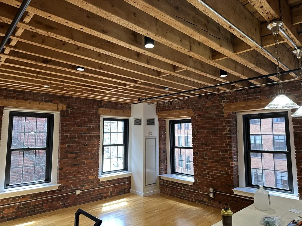 Slide of Ben Wilson Electrician