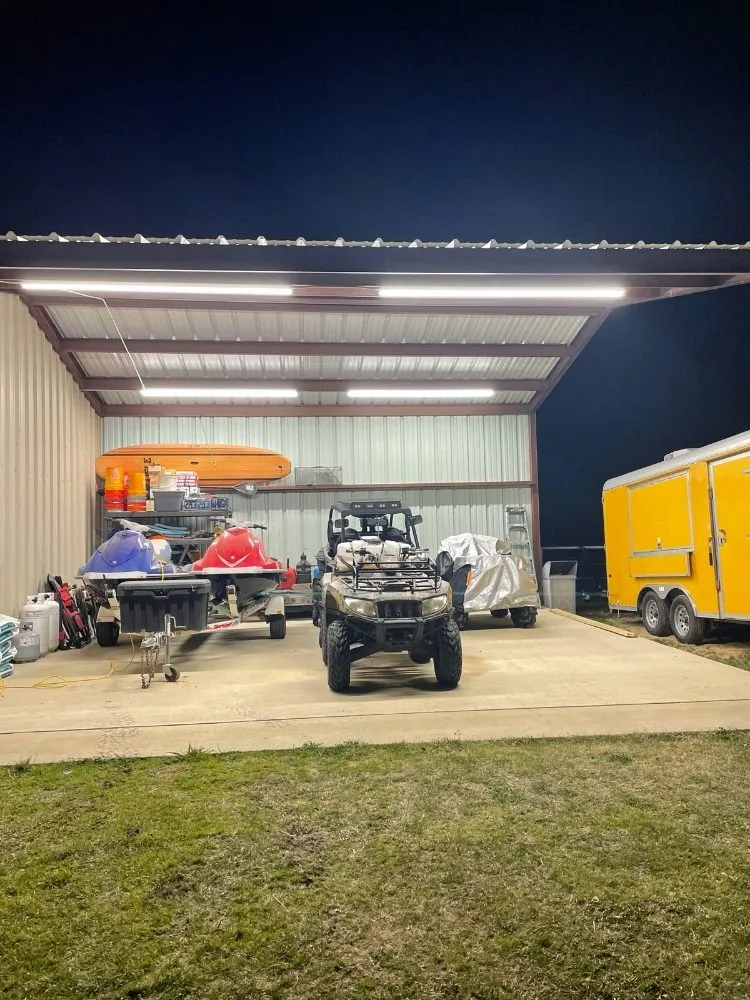 Slide of Benavides Electric