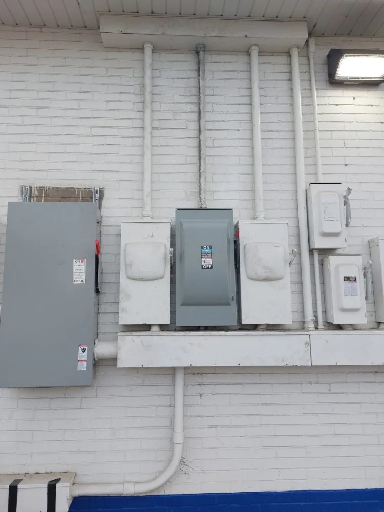 Slide of Benavides Electric