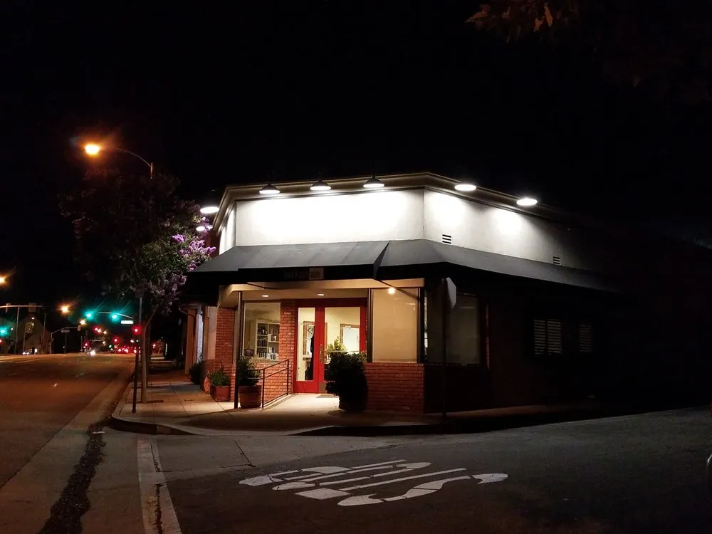 Slide of Bencom Electric