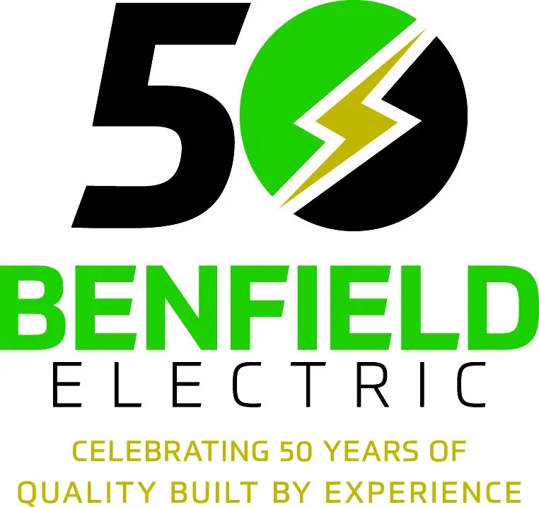 Reliable electrician providing electrical repair in , 