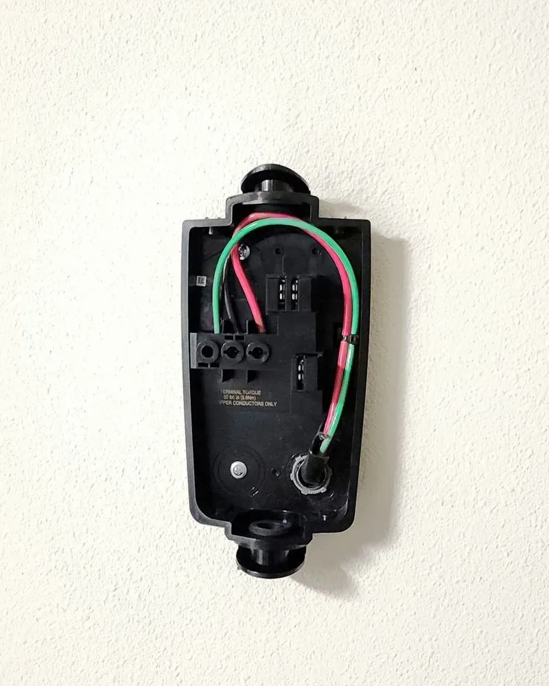 Slide of BeniteX Electric