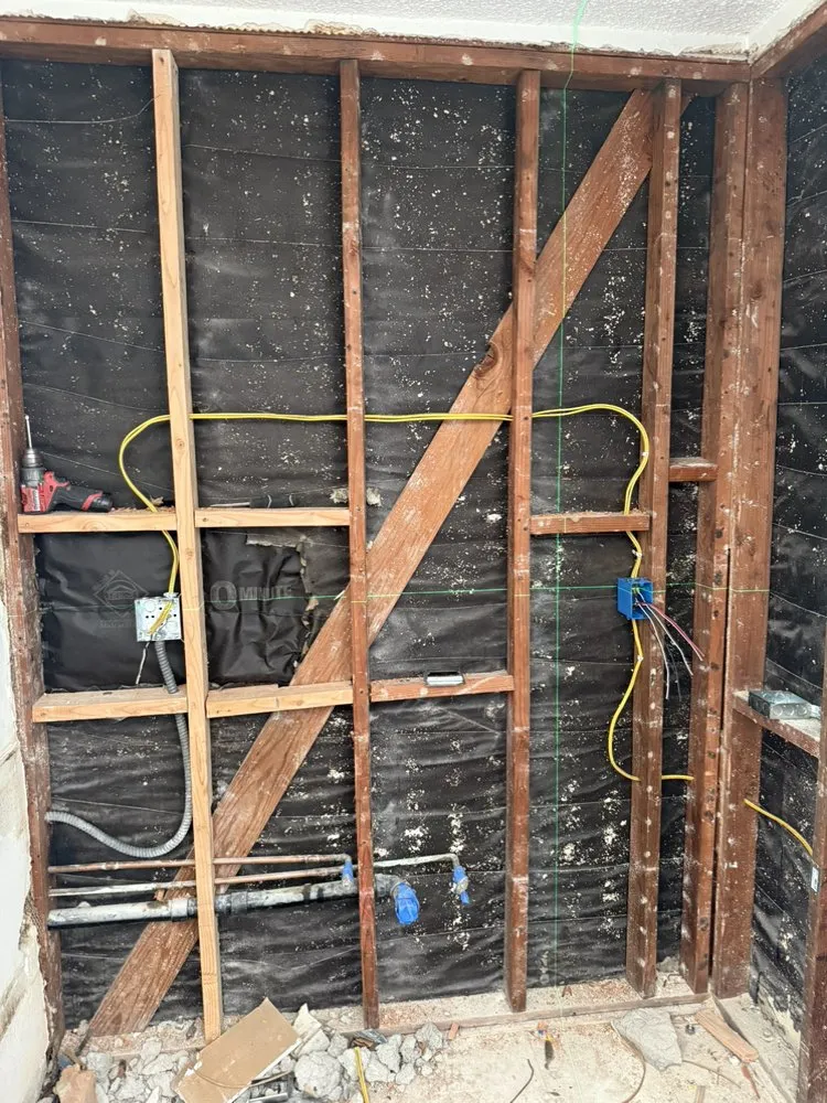 Slide of BeniteX Electric