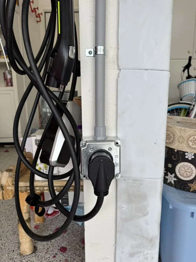 Slide of BeniteX Electric