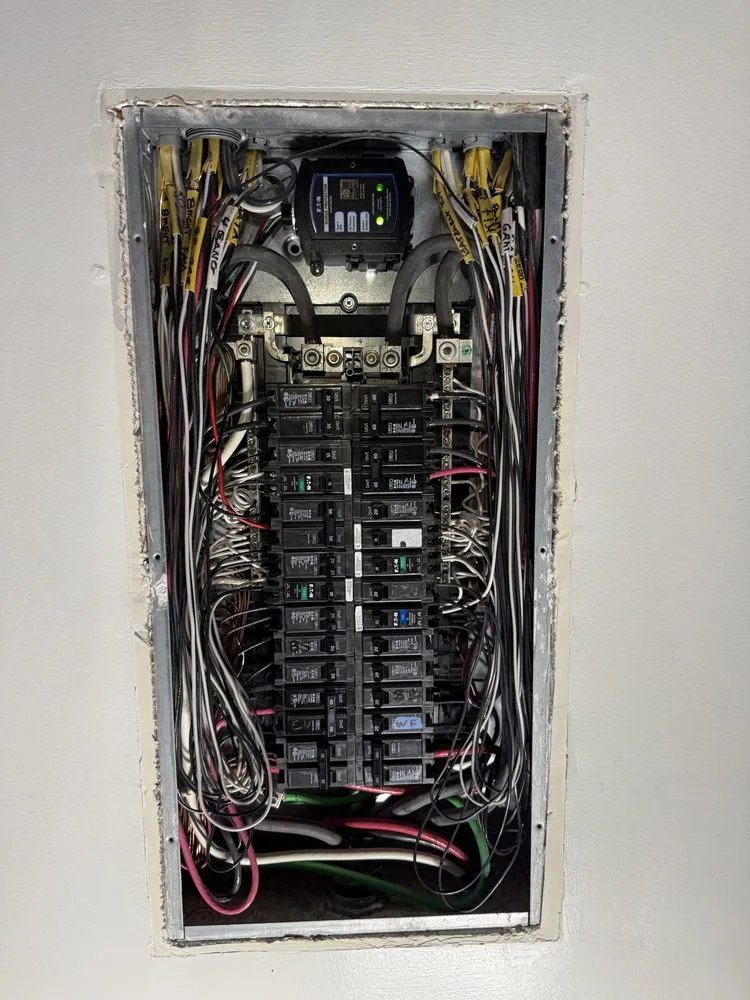 Slide of BeniteX Electric