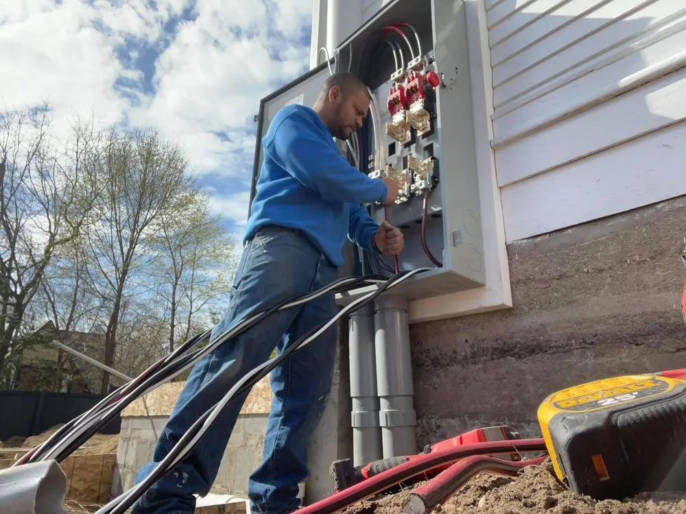 Slide of Benitez Electric