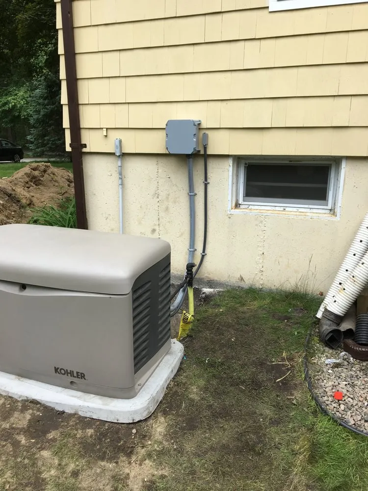 Slide of Benjamin Hoenshell Electrician