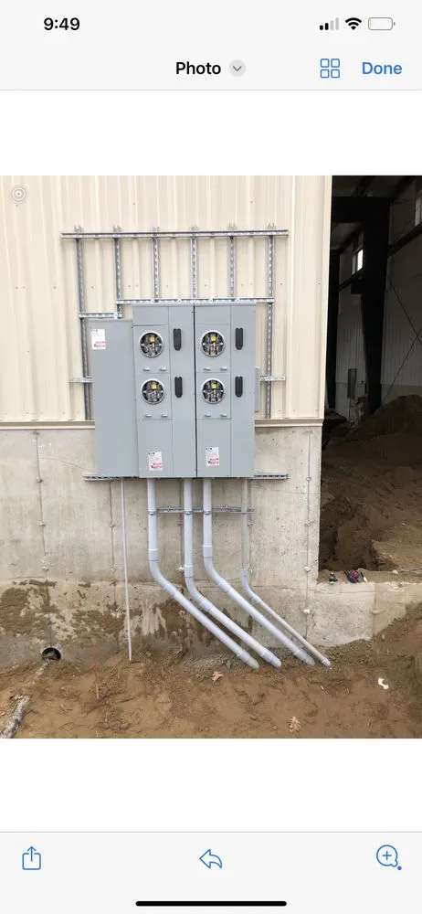 Slide of Benjamin Hoenshell Electrician