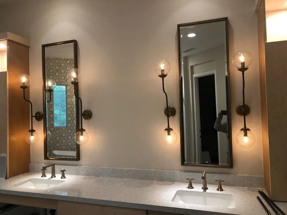 Slide of Benji Electric