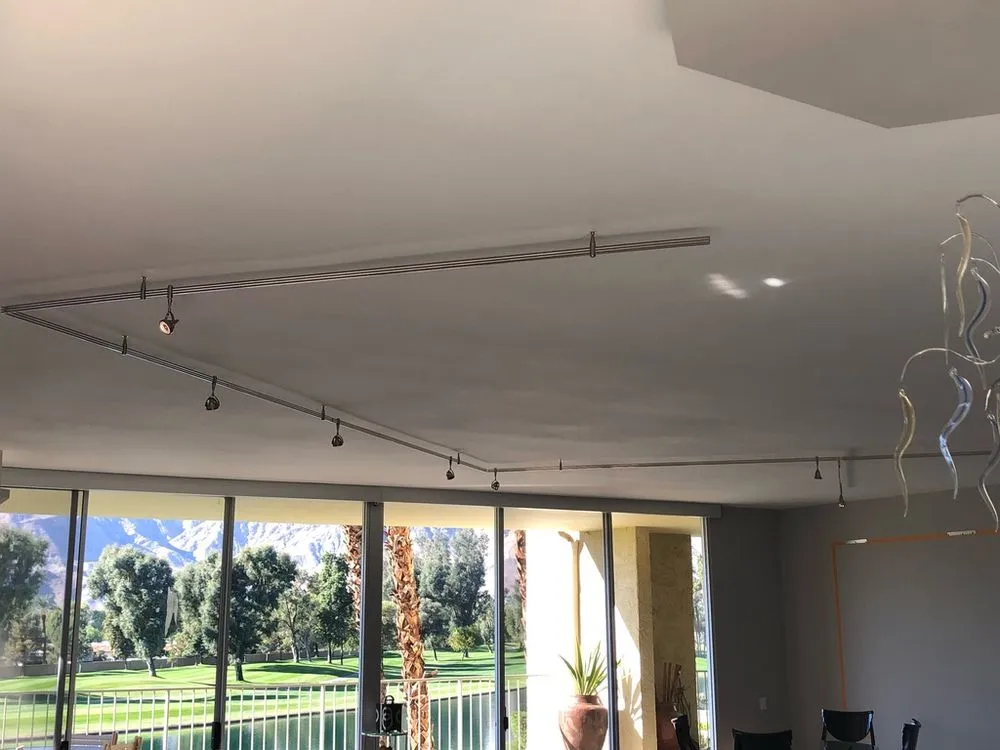 Slide of Benji Electric