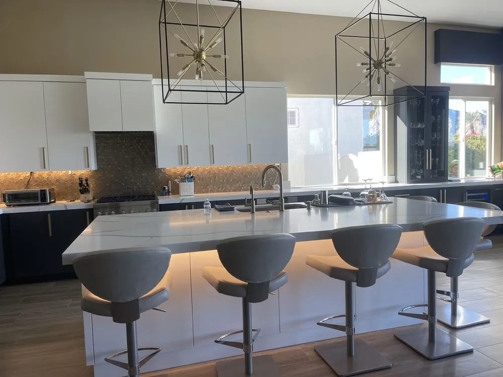 Slide of Benji Electric