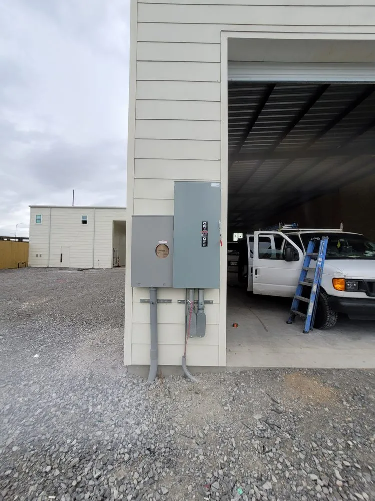 Slide of Benny's Electrical Services