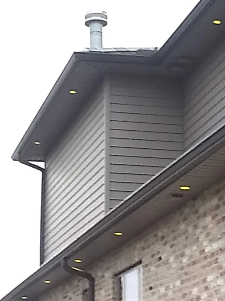 Affordable electrician providing circuit breaker repair in , 