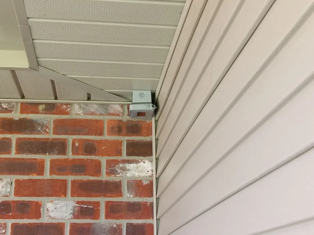 Licensed electrical repair in ,  by Ben's Electrical and Handyman Services