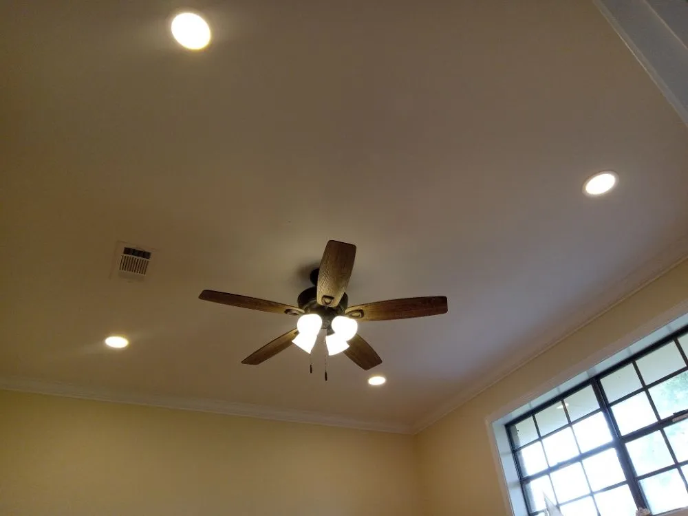 Trusted electrician providing lighting installation in , 