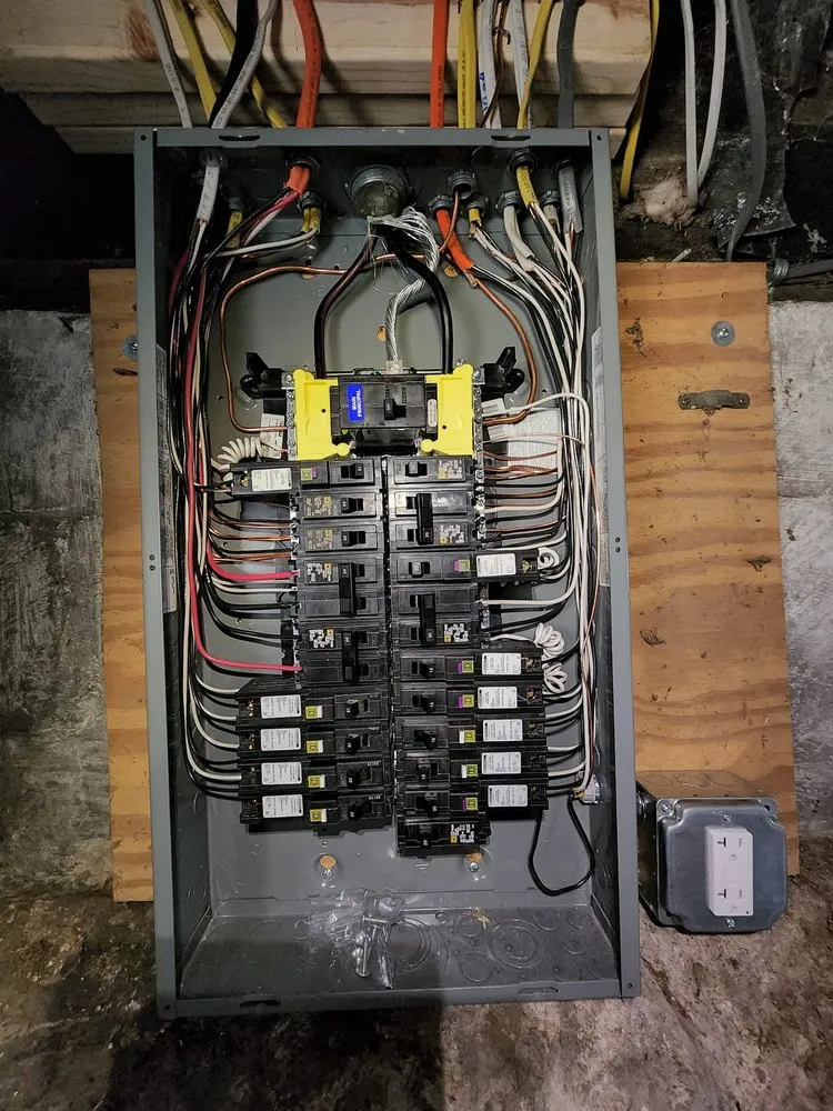 Slide of Bensenville Electricians