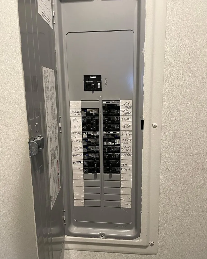 Slide of Bensenville Emergency Electrician