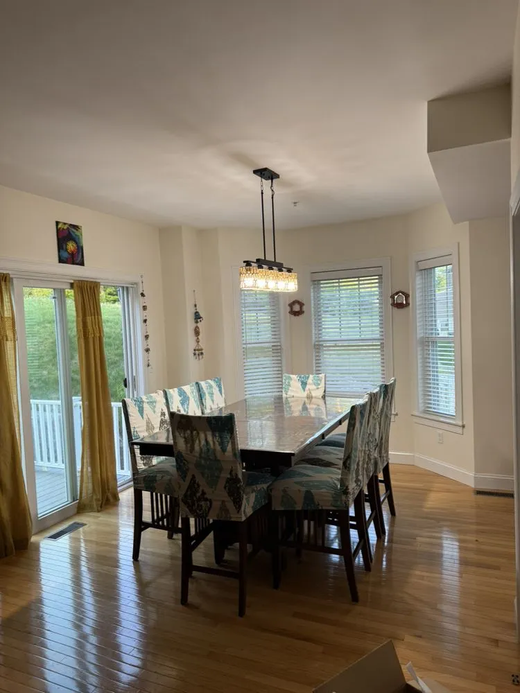 Slide of Bentro Electric Services