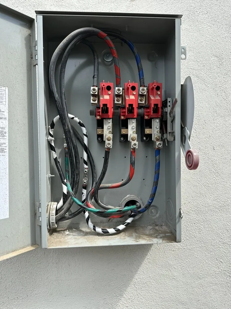 Slide of Ben'Z Electric