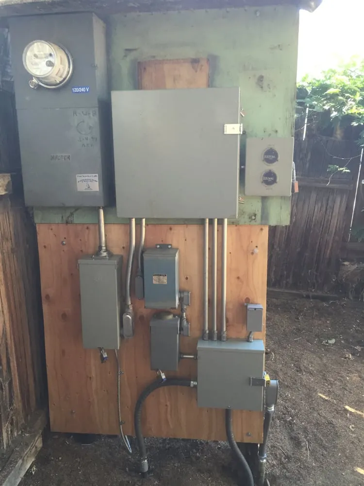 Trusted outlet and switch repair in Bishop, CA by Berger Solar Electric