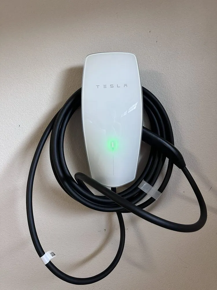 Slide of Beristain Electric