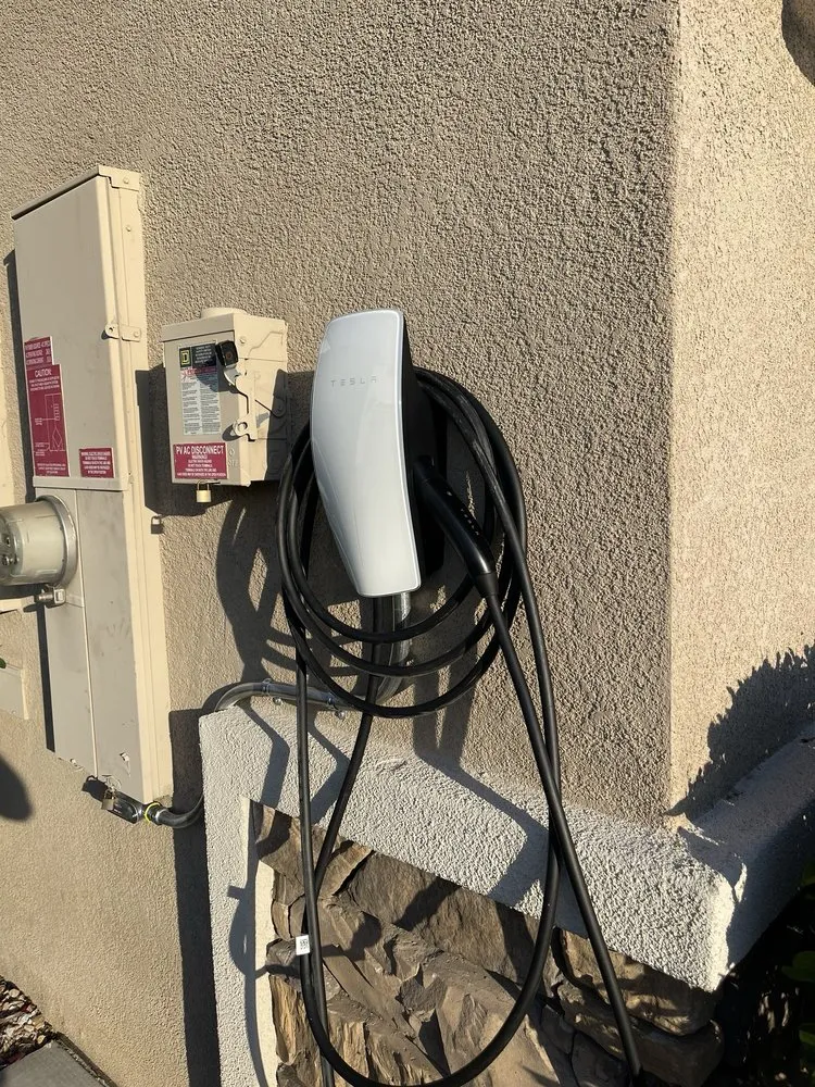 Slide of Beristain Electric