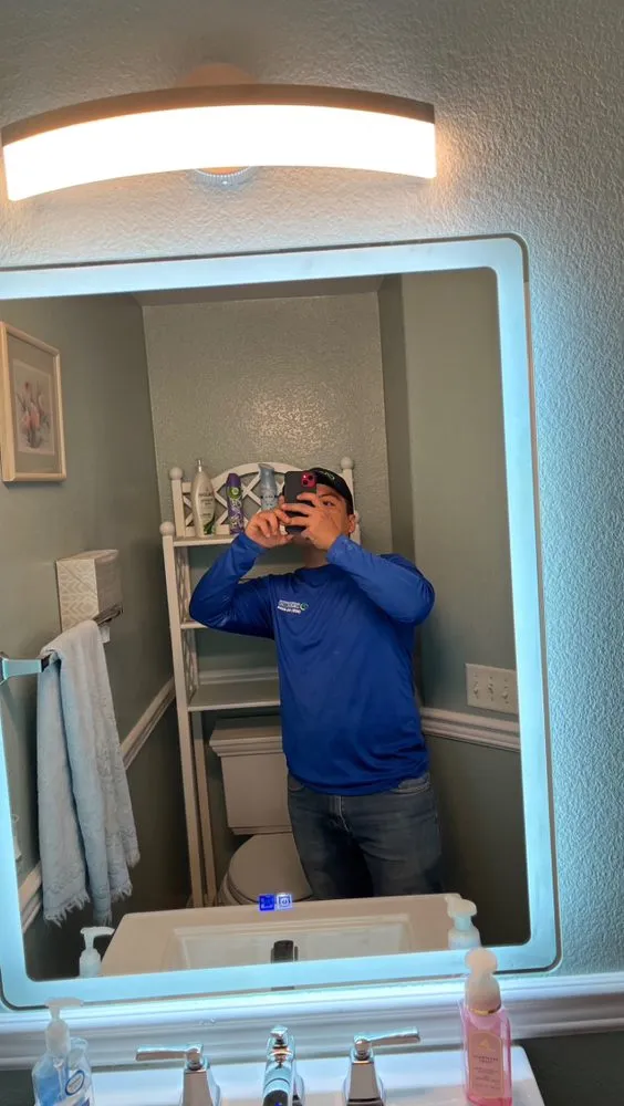 Slide of Beristain Electric