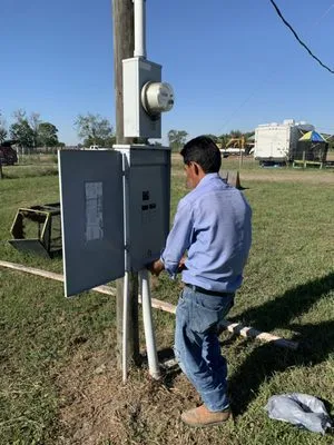 Bernal Electric Logo