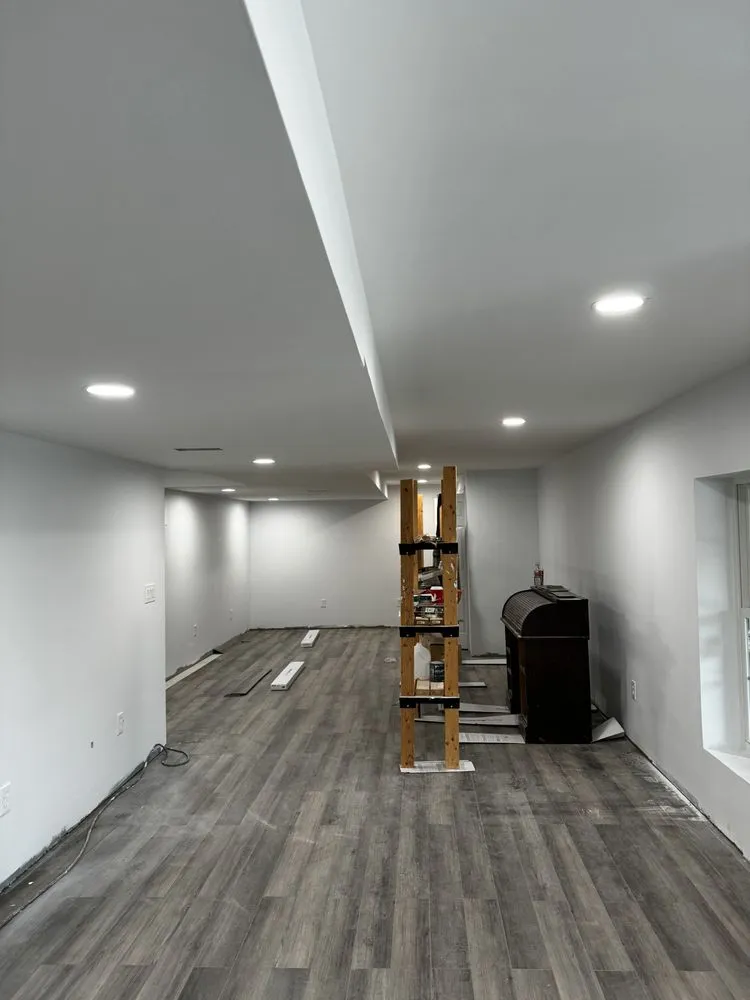 Affordable electrical service for homes in lighting installation,  by 