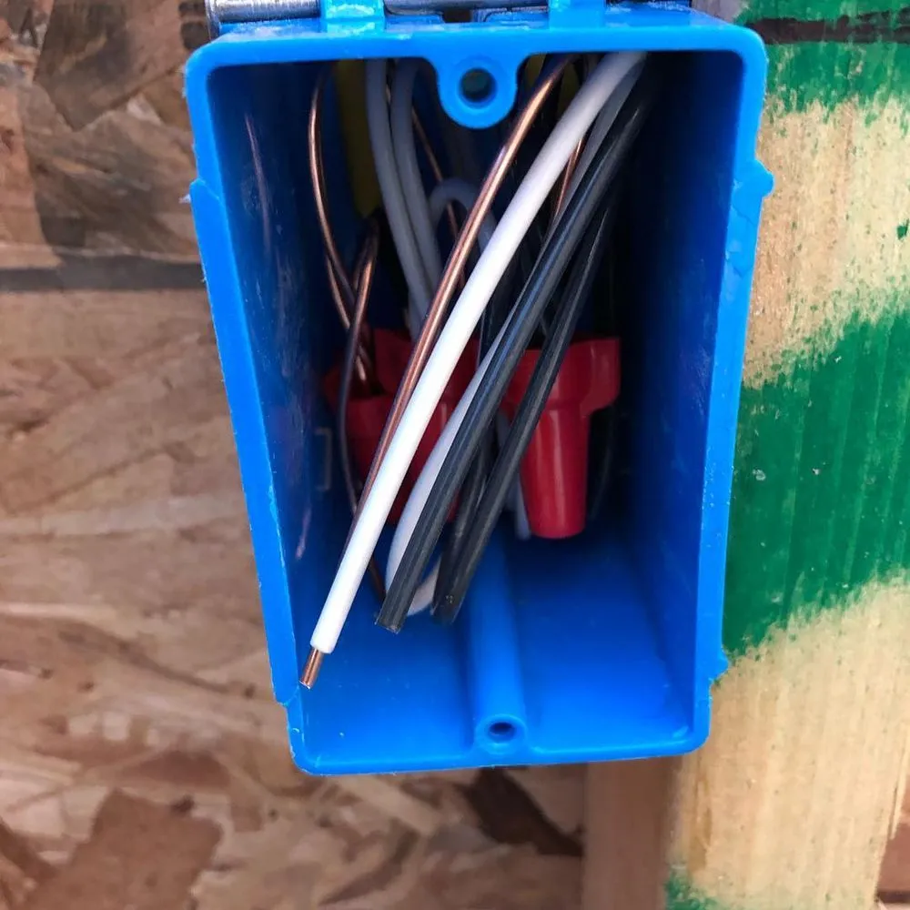 Slide of Berwyn Licensed Electrician