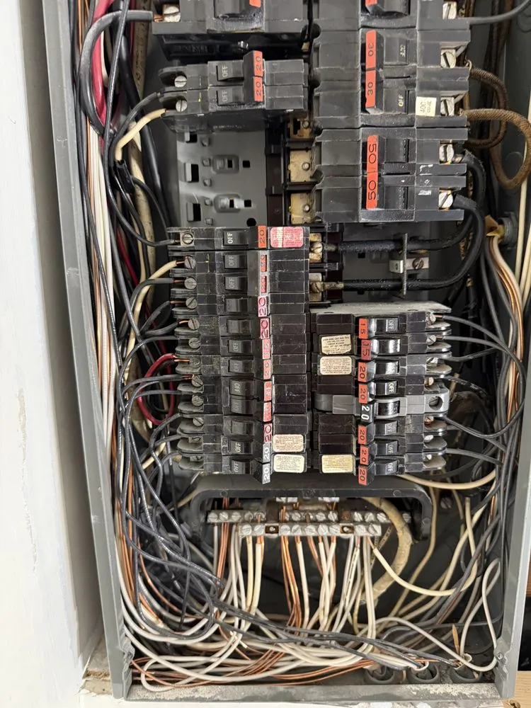 Slide of Best Electrician Only