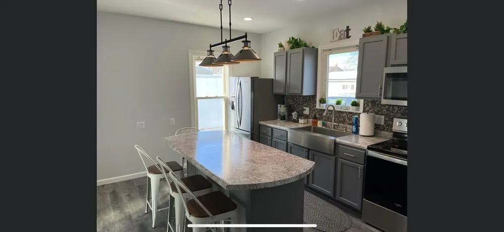 Slide of Best Grand Electric