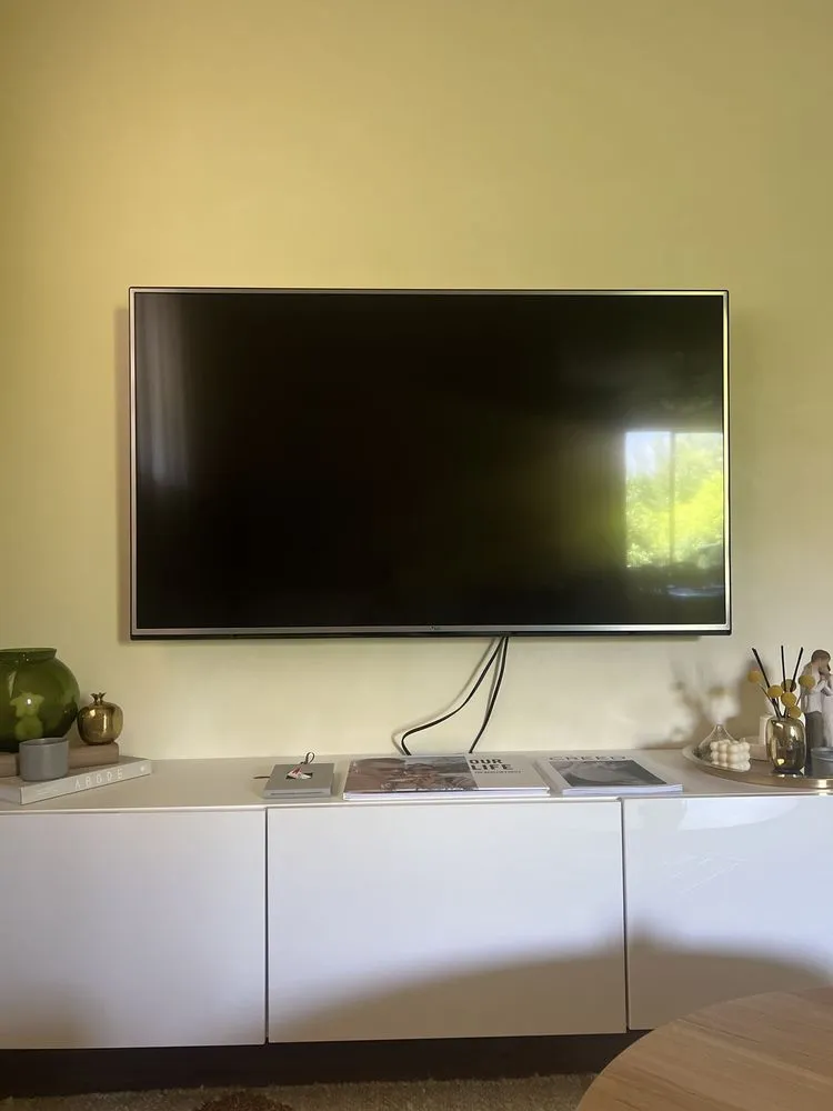 Slide of Best Level Handyman Services